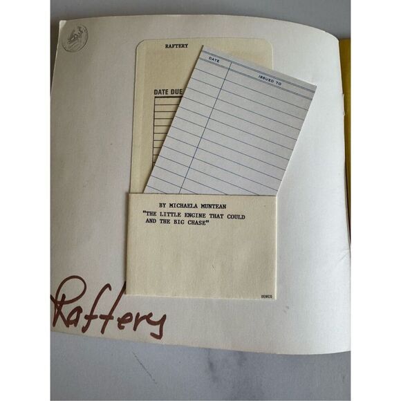 The Little Engine that could & the Big Chase vintage 80s classic books - Picture 1 of 1